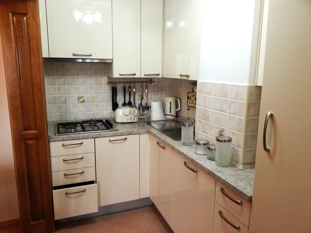 Villa Lara Karojba Szoba fotó